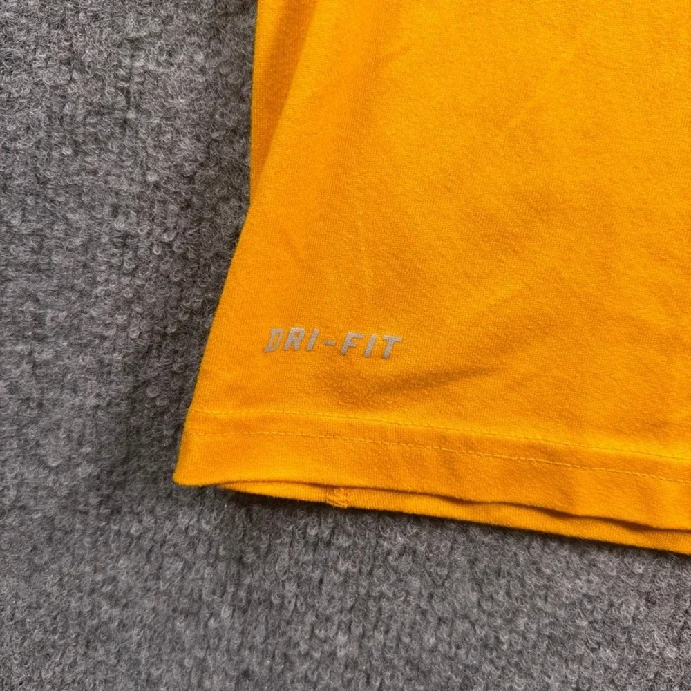 Nike Dri-FIT Shirt Mens Large Orange DeForest Norskies Wrestling Long Sleeve